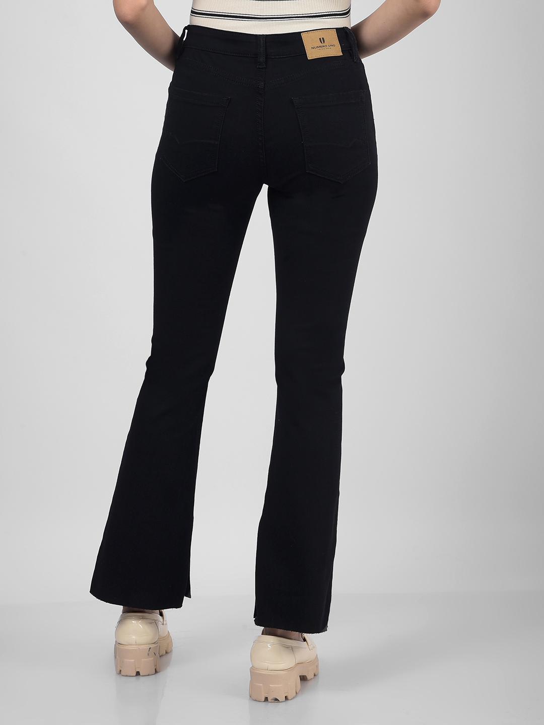 Numero Uno Women Solid Black Jeans